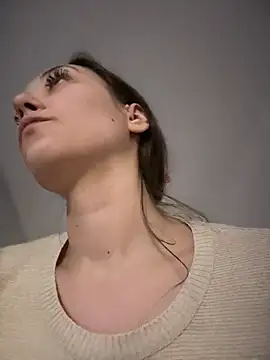 AliceMunro online show from April 2026 08:53:02 PM