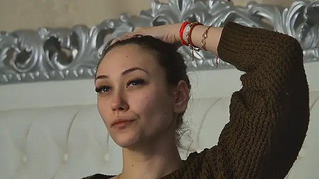 AliceMunro online show from March 2026 09:33:02 PM