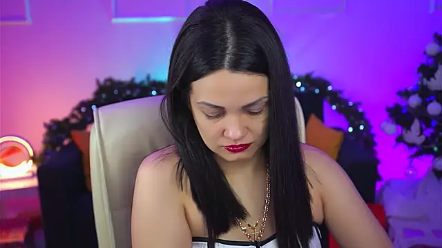 KarolinaRobinson online show from January 2025 12:01:01 PM