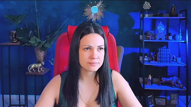 KarolinaRobinson online show from February 2025 11:33:02 AM