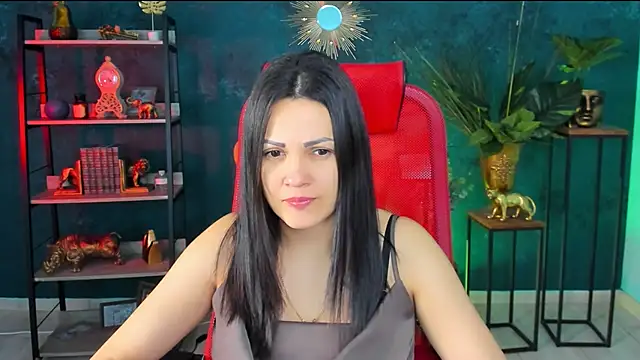 KarolinaRobinson online show from January 2025 12:48:01 PM