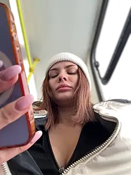 Accole online show from February 2025 08:07:02 AM