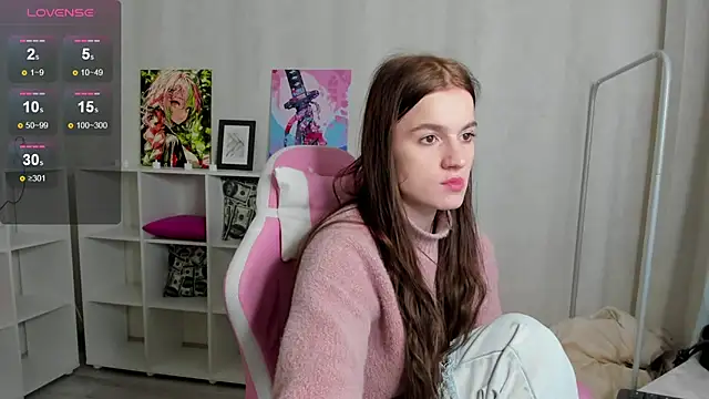 Stacey Brown online show from December 2024 01:31:02 AM