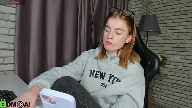 Stacey Brown online show from February 2026 01:27:01 AM