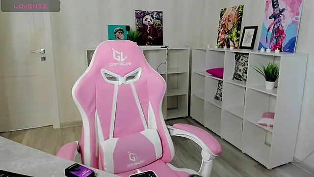 Stacey Brown online show from December 2024 07:20:02 AM