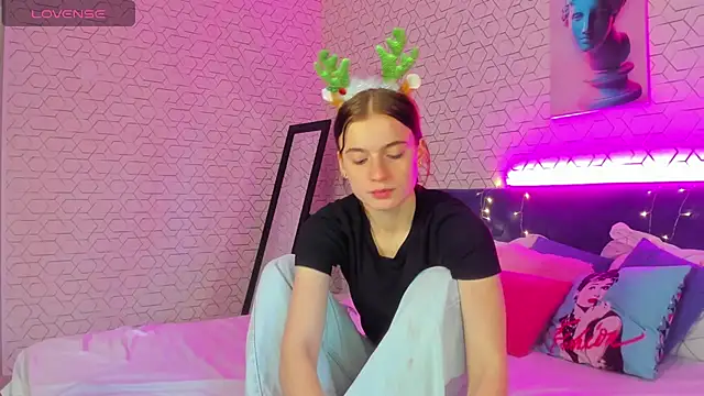 Stacey Brown online show from December 2024 04:56:02 AM