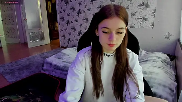 Stacey Brown online show from December 2024 11:10:01 PM