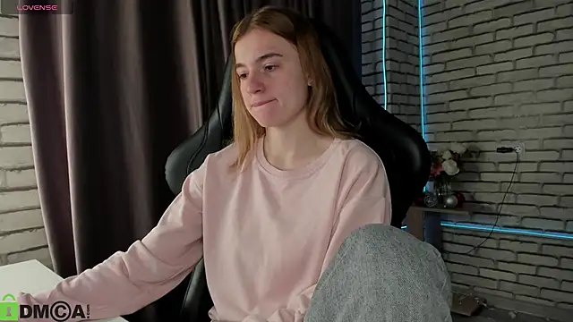 Stacey Brown online show from January 2026 11:42:01 PM