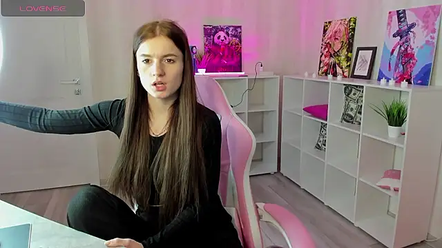 Stacey Brown online show from December 2024 04:15:02 AM