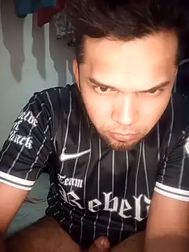 Elfllacco online show from April 2026 06:31:02 AM