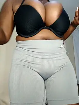 suckmyboobs12  online show from September 2025 07:07:01 AM