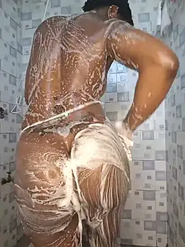 Petite 254 online show from May 2026 10:21:01 AM