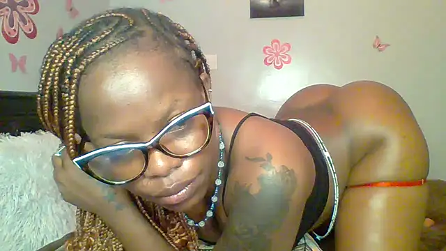 Petite 254 online show from July 2026 11:48:02 PM