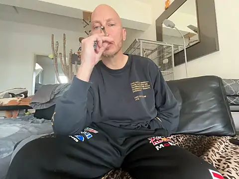 Germankink online show from April 2026 03:27:02 PM