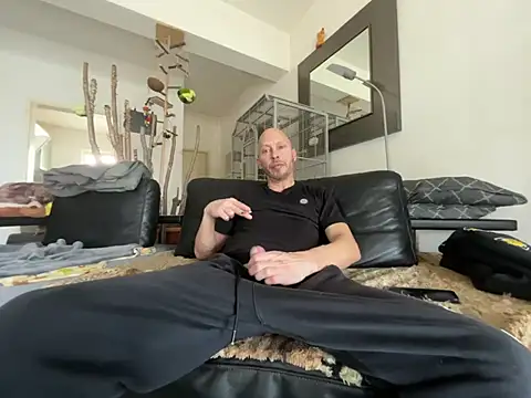 Snapshot of Germankink chatting on February 2026 11:43:02 AM Germankink online show from February 2026 11:43:02 AM