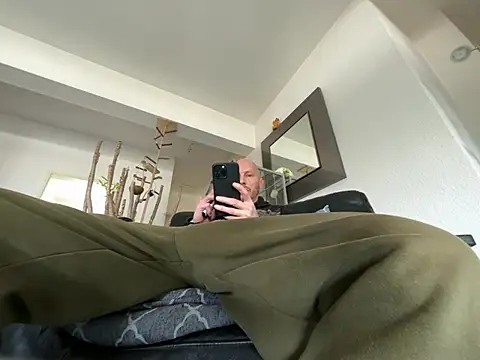 Snapshot of Germankink chatting on March 2025 10:46:01 AM Germankink online show from March 2025 10:46:01 AM
