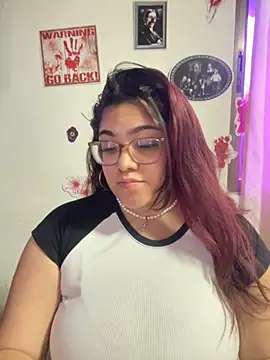 KathyGonzalez online show from October 2025 07:36:01 PM