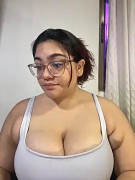 KathyGonzalez online show from September 2025 11:16:01 AM