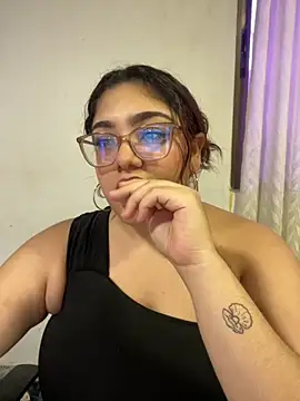 KathyGonzalez online show from September 2025 08:18:02 PM