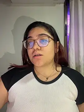 KathyGonzalez online show from November 2025 11:14:01 AM