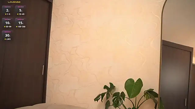 Natasha Smith09 online show from April 2026 01:50:02 PM