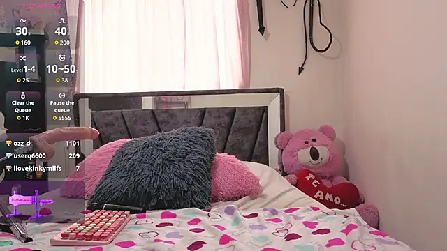 Snapshot of Hotsamantamature chatting on February 2026 06:05:02 PM Hotsamantamature online show from February 2026 06:05:02 PM