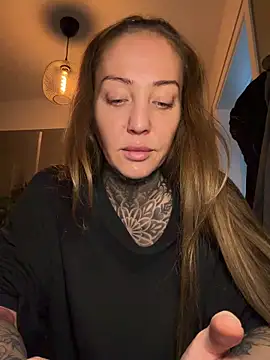 ElenaHaze online show from April 2026 07:21:01 AM