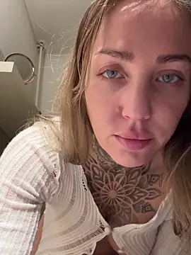 ElenaHaze online show from February 2025 08:17:02 AM