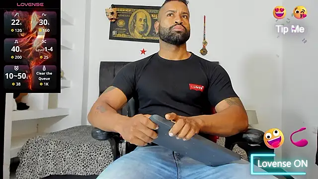 MattRodriguez9 online show from February 2026 12:03:01 PM