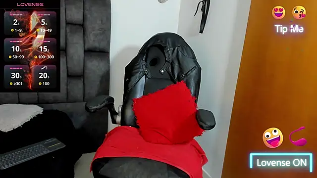 MattRodriguez9 online show from April 2026 12:34:01 PM