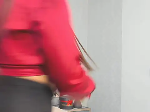 Snapshot of Victoriabecker chatting on November 2025 09:47:01 PM Victoriabecker online show from November 2025 09:47:01 PM