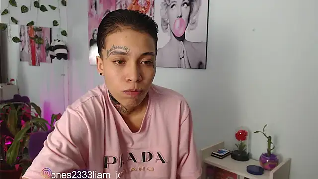 Jonesliam23 online show from March 2025 07:15:01 PM