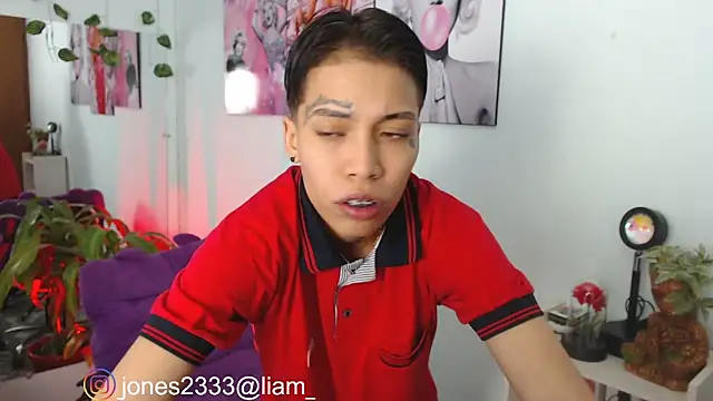 Jonesliam23 online show from March 2025 07:04:02 PM