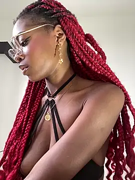 adaraSmiith online show from February 2026 01:08:01 PM