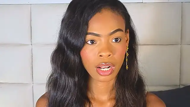 adaraSmiith online show from March 2026 12:24:01 PM