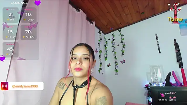 Snapshot of EmilyMeoww chatting on March 2025 12:48:02 AM EmilyMeoww online show from March 2025 12:48:02 AM