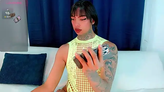 laura sweett120 online show from November 2025 04:12:02 AM