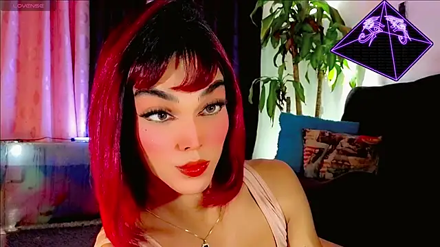 Snapshot of the-horus-girl chatting on May 2026 01:22:01 AM the-horus-girl online show from May 2026 01:22:01 AM