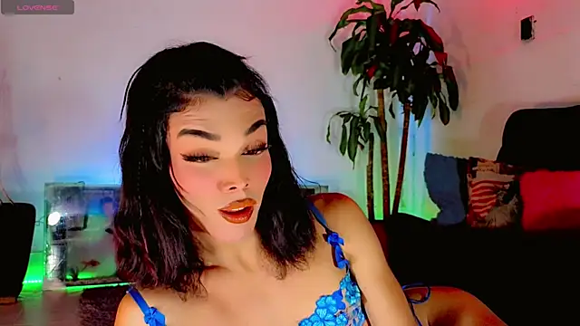 Snapshot of the-horus-girl chatting on April 2026 03:57:02 AM the-horus-girl online show from April 2026 03:57:02 AM