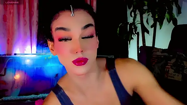 Snapshot of the-horus-girl chatting on May 2026 12:49:01 AM the-horus-girl online show from May 2026 12:49:01 AM