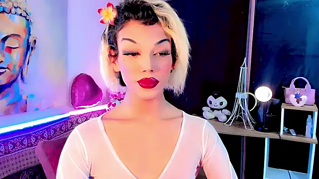 Snapshot of the-horus-girl chatting on March 2025 07:48:01 AM the-horus-girl online show from March 2025 07:48:01 AM
