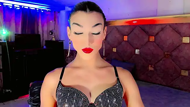 Snapshot of the-horus-girl chatting on October 2025 12:22:02 AM the-horus-girl online show from October 2025 12:22:02 AM