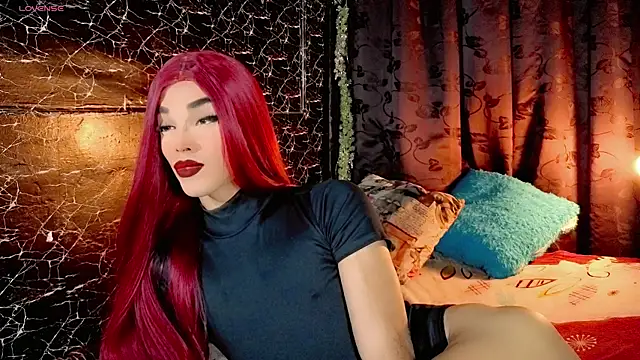 Snapshot of the-horus-girl chatting on June 2026 03:28:01 PM the-horus-girl online show from June 2026 03:28:01 PM