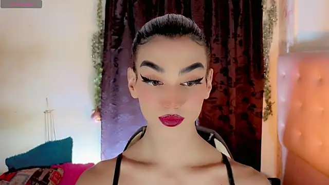 Snapshot of the-horus-girl chatting on July 2026 03:40:01 AM the-horus-girl online show from July 2026 03:40:01 AM