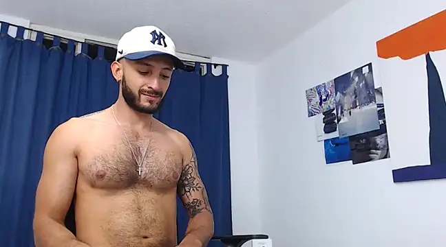 Sanit Di online show from December 2024 10:22:01 PM