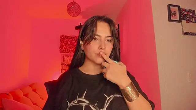 Snapshot of sol__angel chatting on March 2025 08:18:02 AM sol angel online show from March 2025 08:18:02 AM