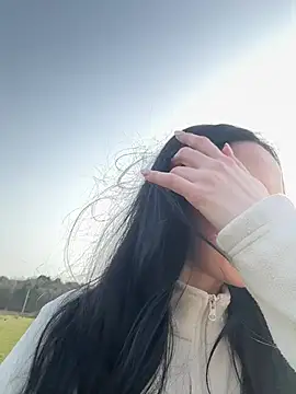 Vanesskaa online show from March 2026 02:57:02 PM