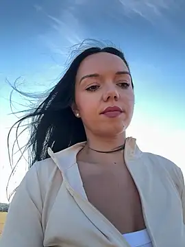 Snapshot of Vanesskaa chatting on July 2026 07:03:02 PM Vanesskaa online show from July 2026 07:03:02 PM