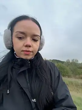 Vanesskaa online show from October 2025 02:50:01 PM