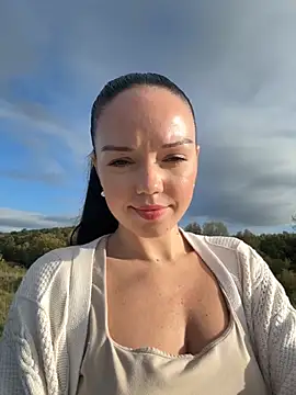 Vanesskaa online show from October 2025 03:35:02 PM